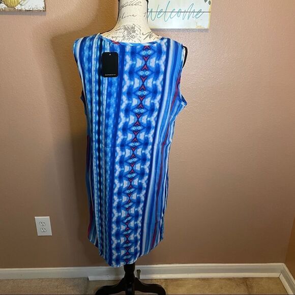 Halo midi dress  - Picture 2 of 8